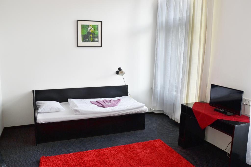 بينيسوف Hotel Posta المظهر الخارجي الصورة
